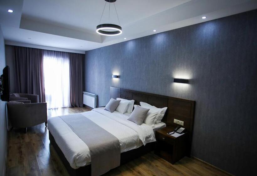 سوئیت 2 خوابه, Crystal Hotel & Spa