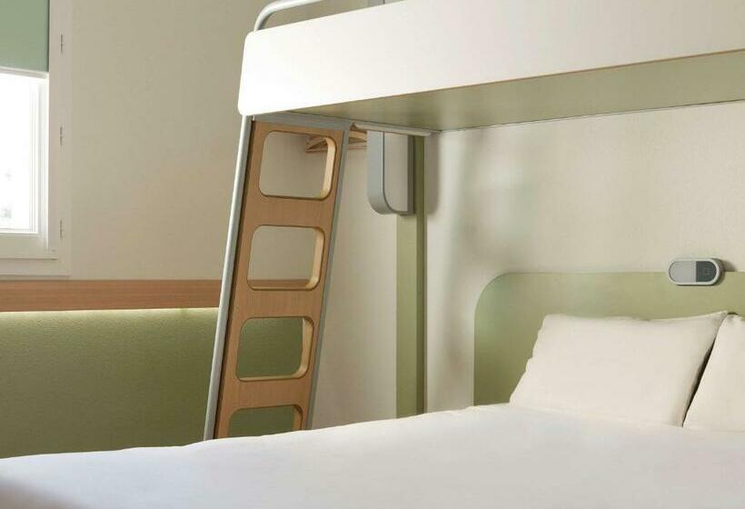 Трехместный Номер Стандарт с Двухъярусными Кроватями, Ibis Budget Romorantin