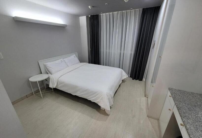 اتاق لوکس, W Residence Hotel Centum City