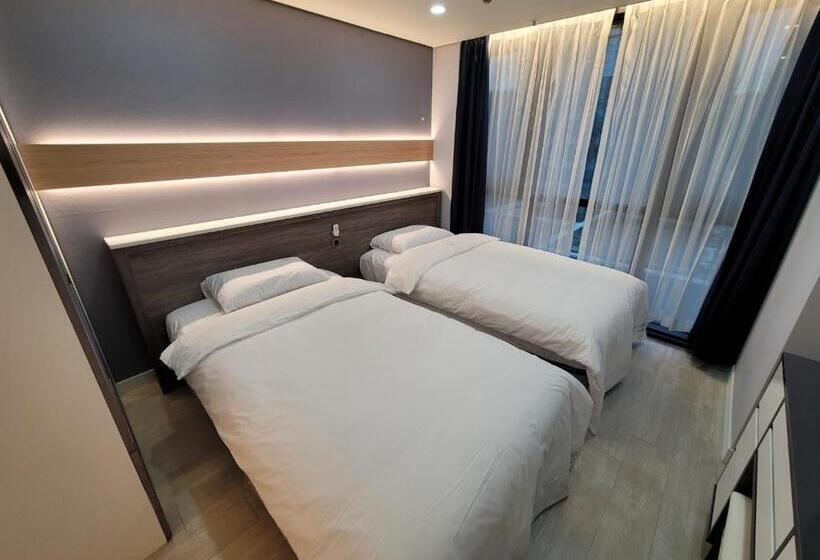 اتاق لوکس, W Residence Hotel Centum City