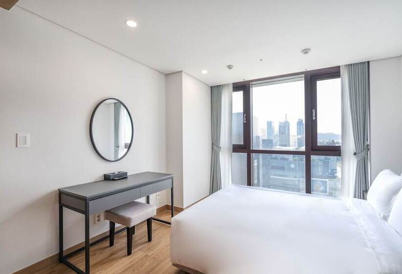 اتاق لوکس, W Residence Hotel Centum City