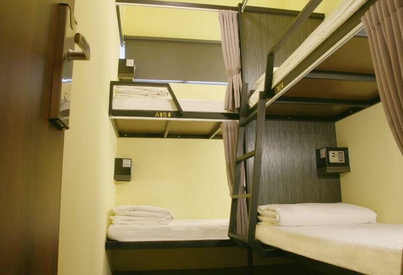 اتاق استاندارد چهارنفره با سرویس بهداشتی مشترک, Backpackers Hostel   Taipei Changchun