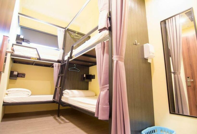 اتاق استاندارد چهارنفره با سرویس بهداشتی مشترک, Backpackers Hostel   Taipei Changchun