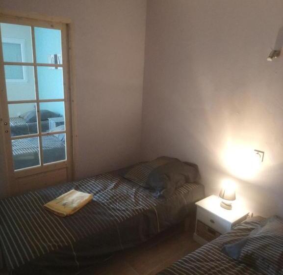 Номер Стандарт с Террасой, Auberge Du Mazet