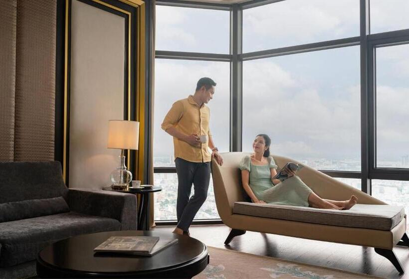 Люкс Клуб, Sheraton Can Tho