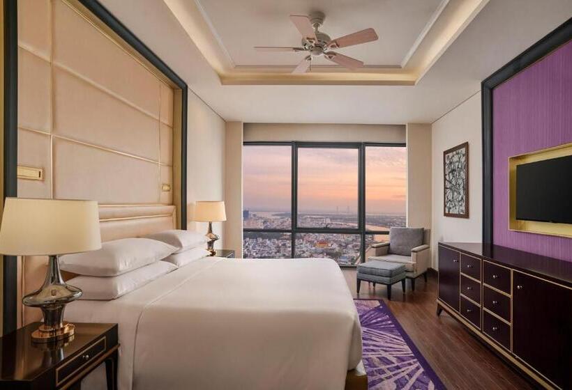 Номер Клуб Кровать Кинг, Sheraton Can Tho