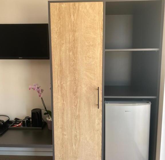 اتاق سه نفره سوپریور با چشم‌انداز دریا, Augusto Rooms