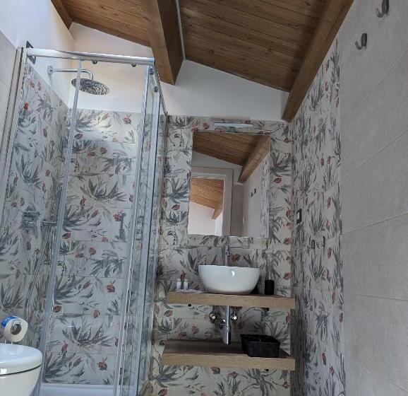 اتاق لوکس با چشم‌انداز دریا, B&b Vico Boito