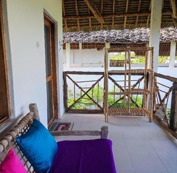 豪华海景房带阳台, Secret Place Hotel By Hello Tanzania Tours& Safaris