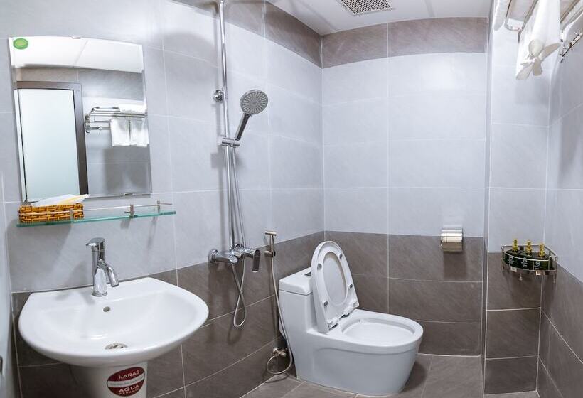 اتاق استاندارد یک نفره, Big Hotel Huế