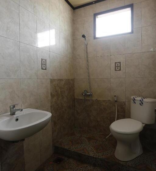 Номер Стандарт, Oyo 93119 Guest House Leo Patra