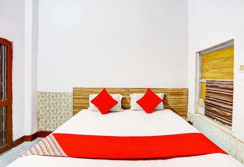Трехместный Номер Классика, Oyo Hotel Sangam