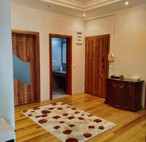 Номер Стандарт, özçelik Apartmanı