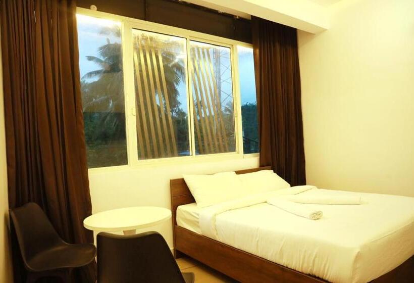 Номер Deluxe Кровать Кинг, Aroma Inn