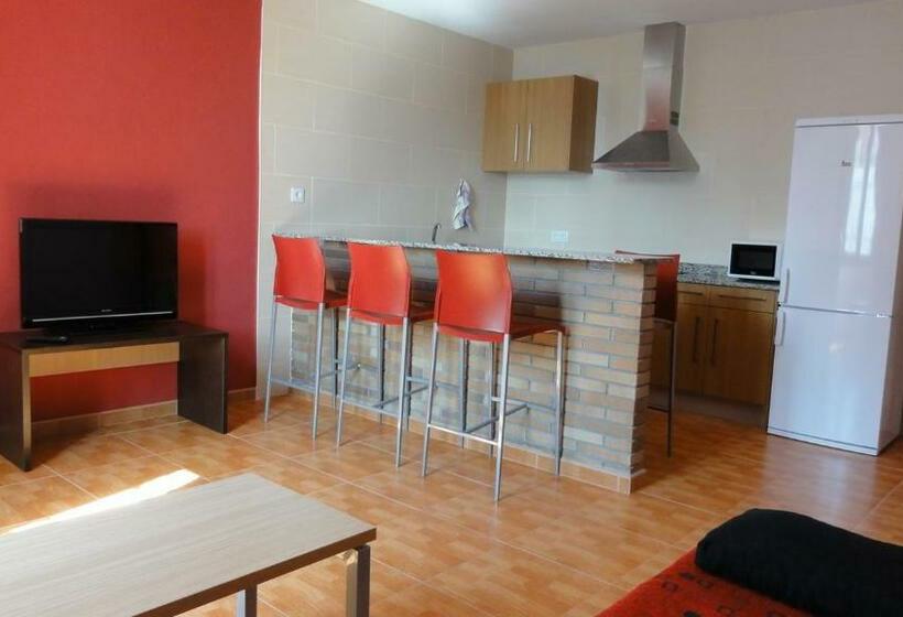 Апартаменты 3 Спальни, Aparthotel Can Gallart