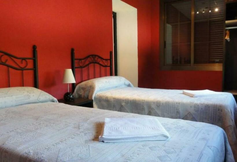 Апартаменты 3 Спальни, Aparthotel Can Gallart