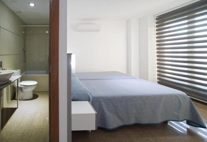 Номер Стандарт Индивидуальный, Hostal Drassanes
