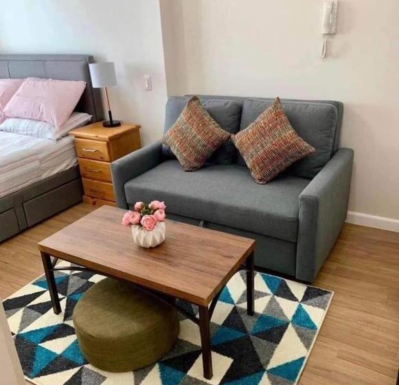 Студия Deluxe, Serene And Stylish Studio In Cebu Business Park