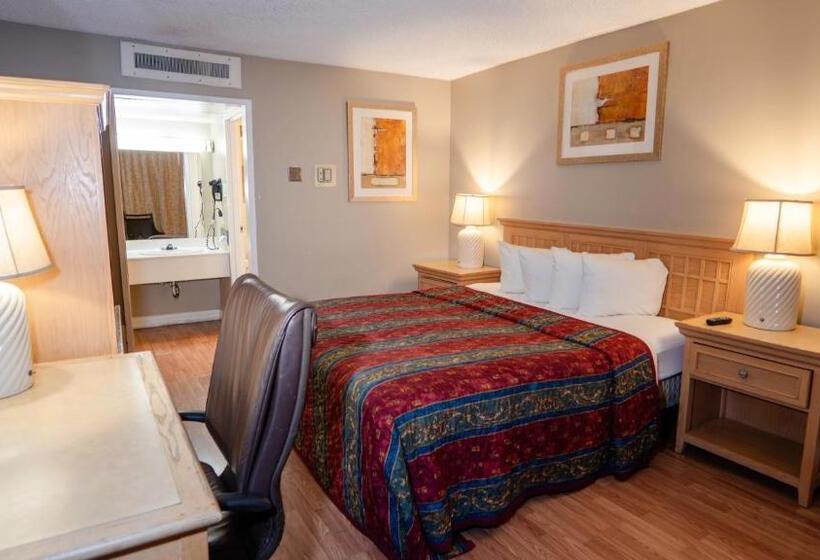 带大床的套房, G T Hotels Inn & Suites Extended Stay