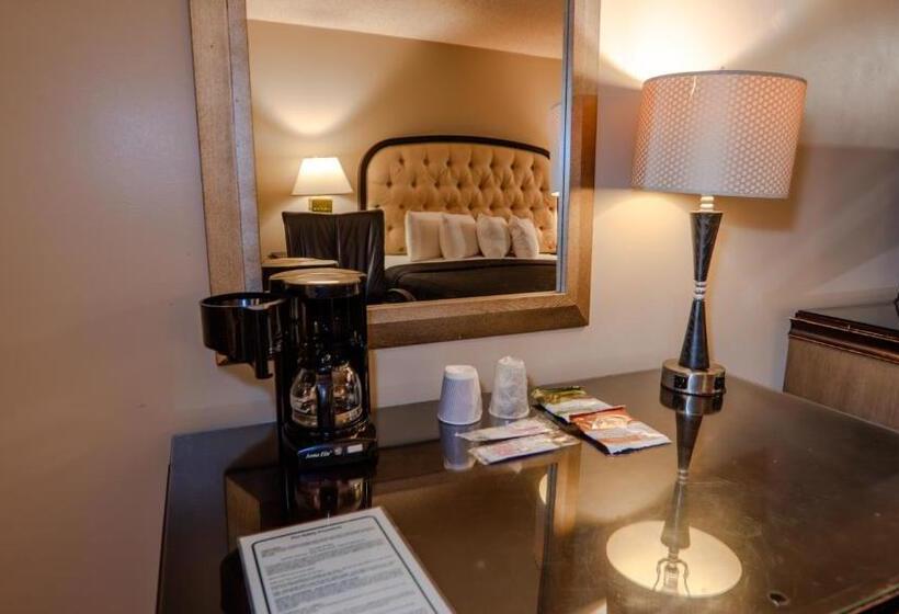 带大床的标准工作室, G T Hotels Inn & Suites Extended Stay