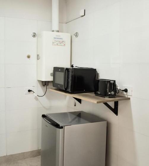 اتاق استاندارد سه نفره, La Isabel