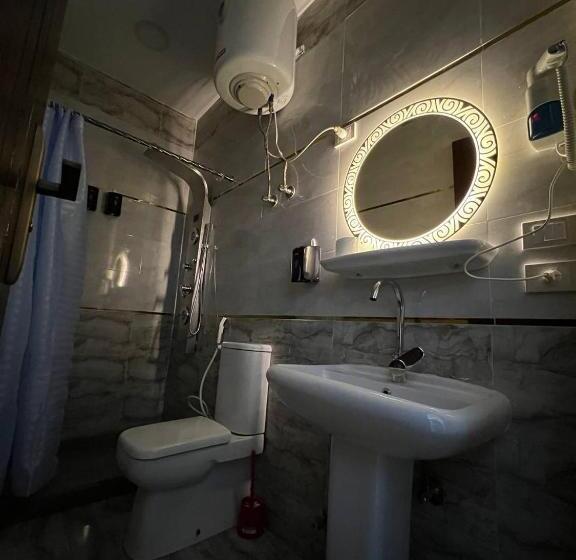 اتاق استاندارد, Lucky Room