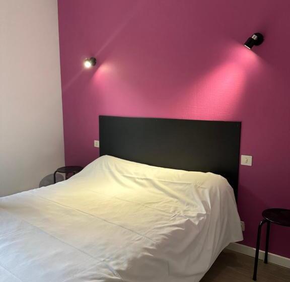 Номер Стандарт, Hôtel Foulquier