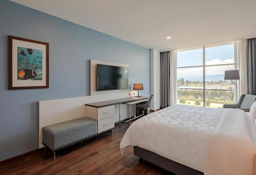 Стандартный Номер Кровать Кинг, Holiday Inn  Quito Airport, An Ihg
