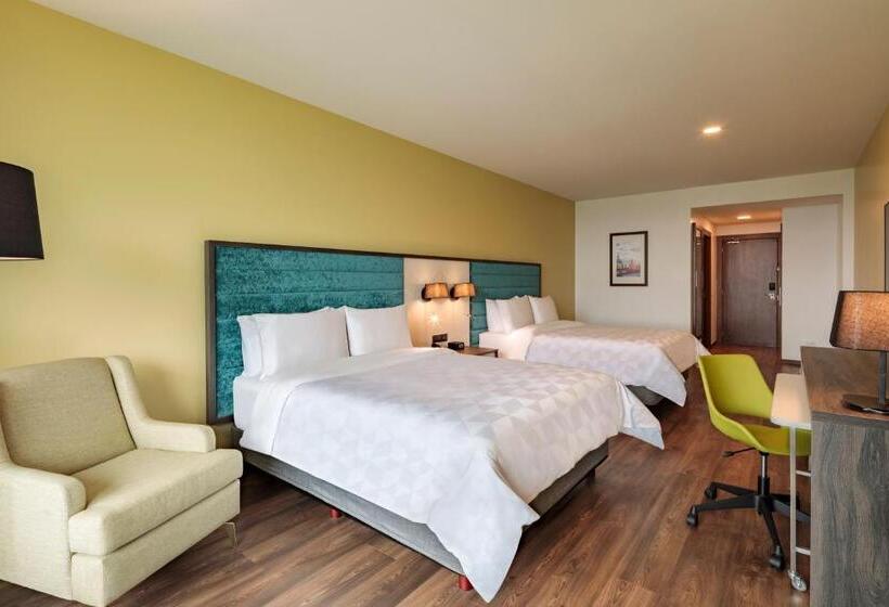 Номер Deluxe, Holiday Inn  Quito Airport, An Ihg