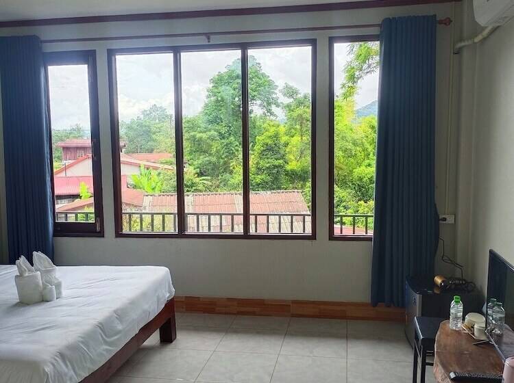 Номер Deluxe, Vang Vieng Champa