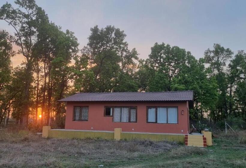 デラックスビラの１ベッドルーム, Atulya Kanchi Camp Bandhavgarh