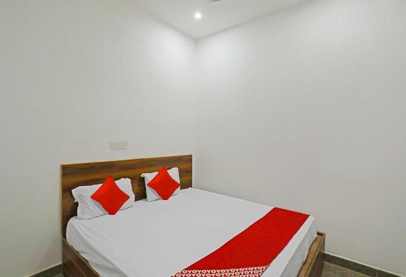 三人经典房间, Oyo Flagship Townhome Inn
