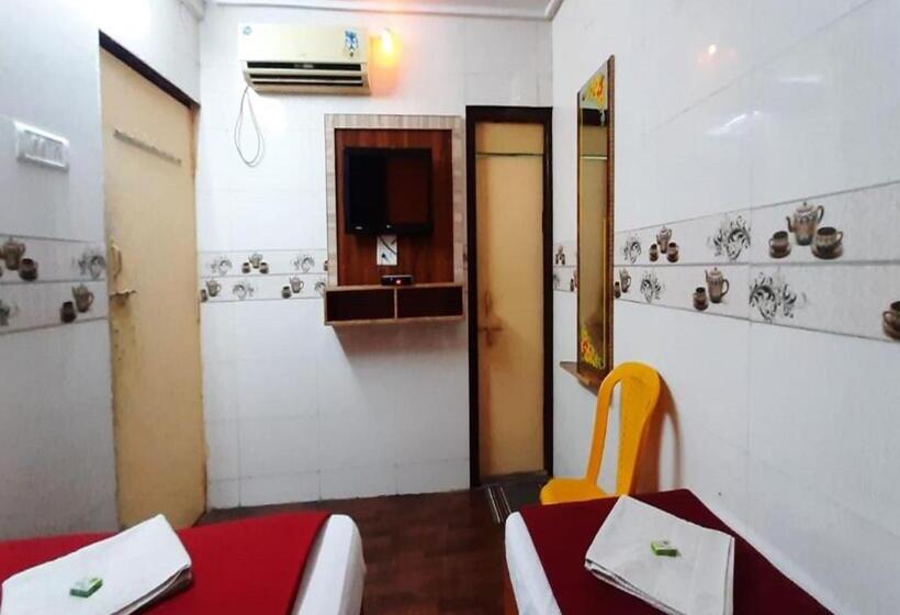 Номер Стандарт, Sitaram Palace Shirdi