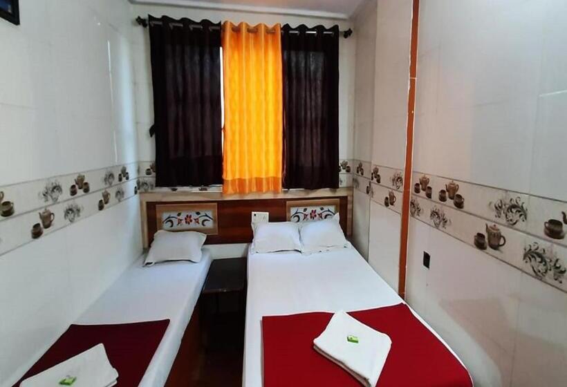 Трехместный Номер Базовый, Sitaram Palace Shirdi