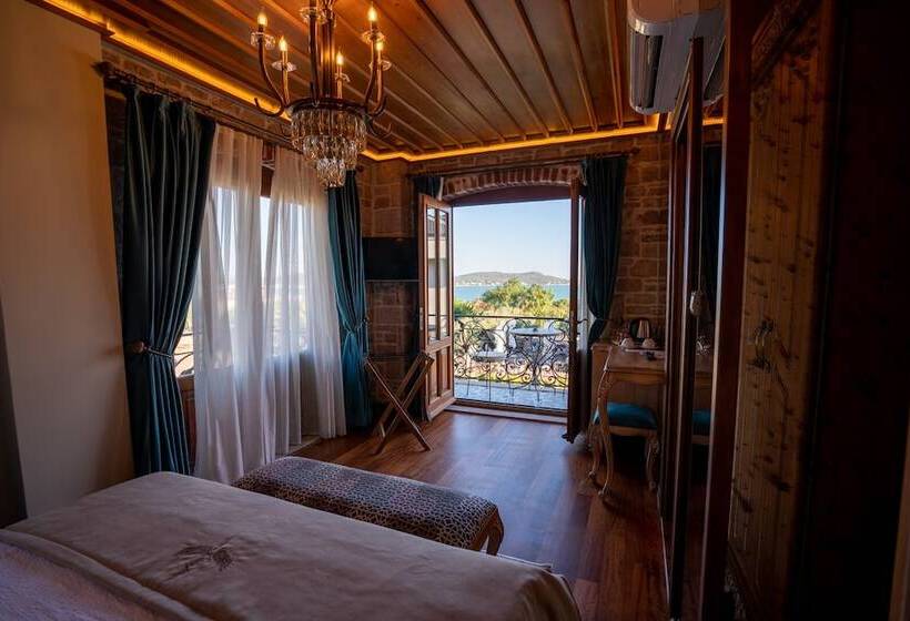 Номер Deluxe Вид на Море, Cunda Baradi̇el