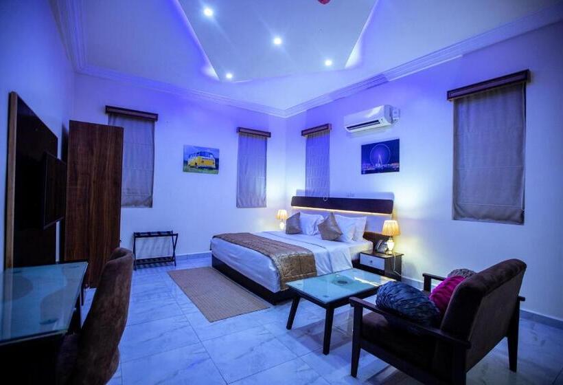 اتاق لوکس یک تخته, Apartment 79 Hotel & Suite