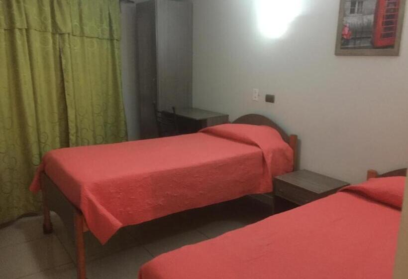 اتاق استاندارد, Hostal Quinta Normal