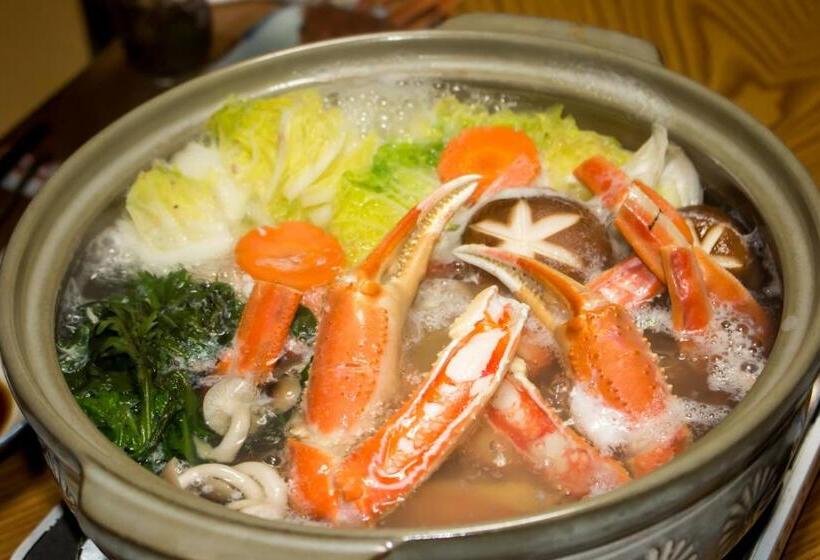 4인용 스탠다드 룸, Nekozaki
