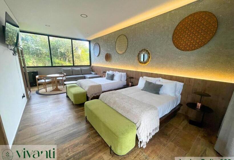 Полулюкс, Vivanti Resort