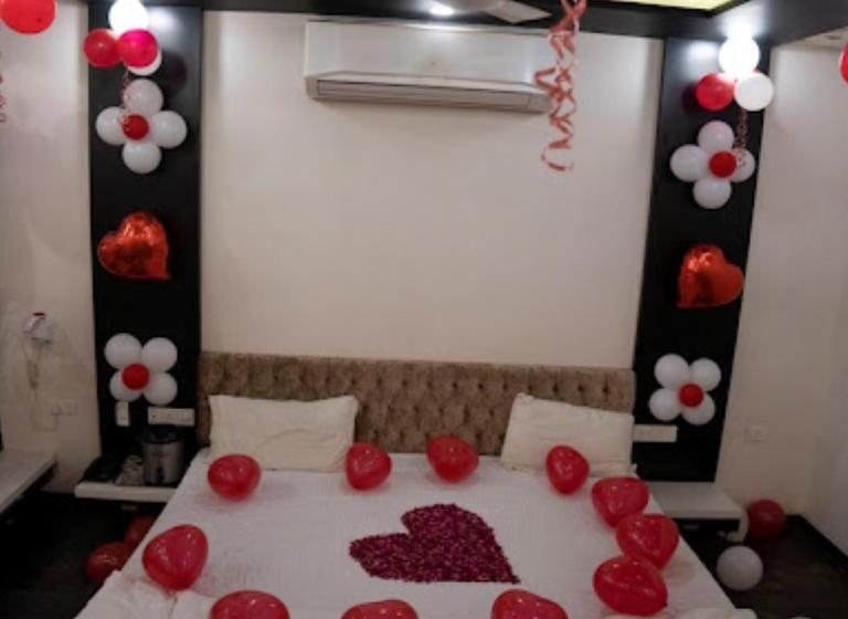 اتاق لوکس, Pearl Palace Rajkot