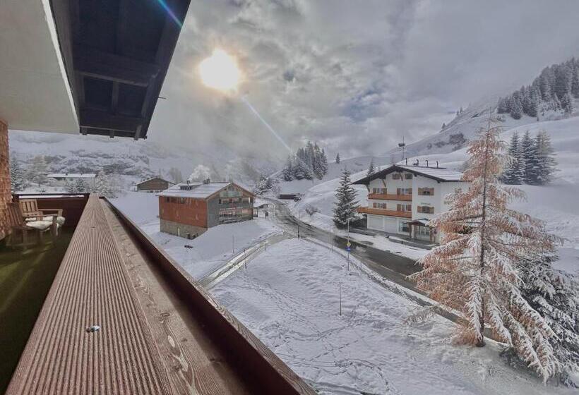 استودیو استاندارد با چشم‌انداز, Haus Wallis By Stayfritz   Ski In Ski Out Zimmer  Garni  Am Arlberg