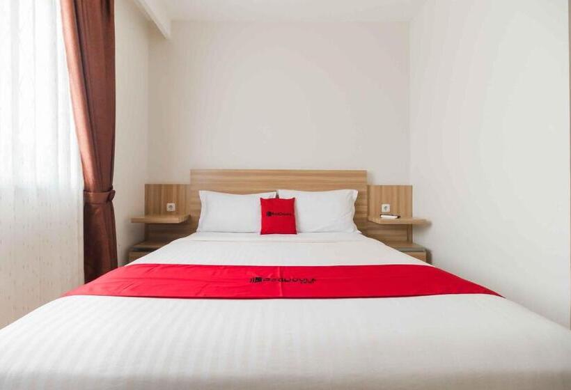 Номер Deluxe, Reddoorz At Homestay Lotus 2 Pangkal Pinang