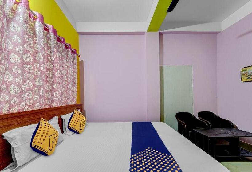 三人经典房间, O Home Trimurti Guest House