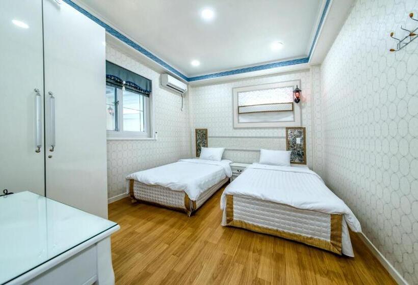 Вилла 3 Спальни, Mulddeule Shimpang Resort