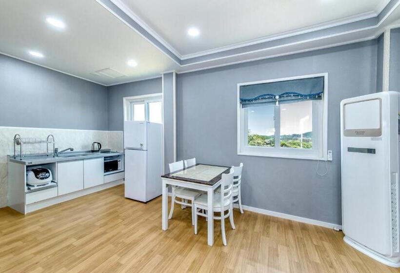 Вилла 3 Спальни, Mulddeule Shimpang Resort