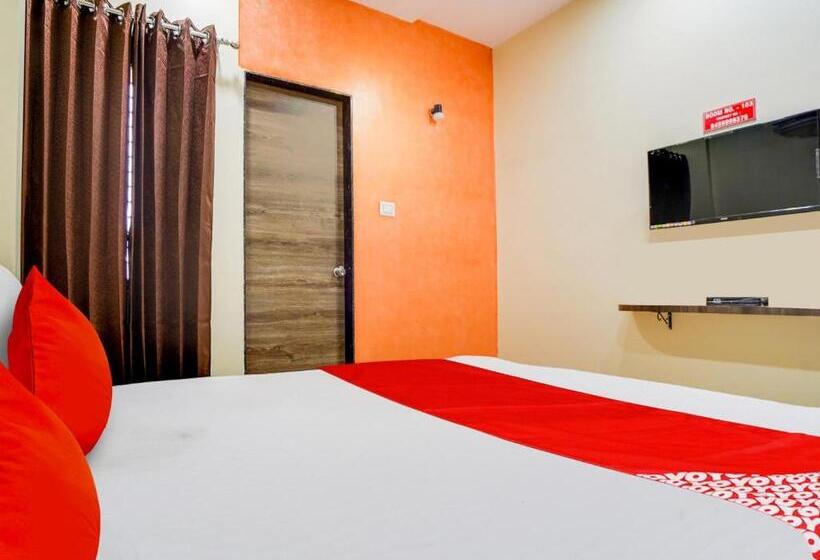 Трехместный Номер Классика, Oyo Hotel Grace