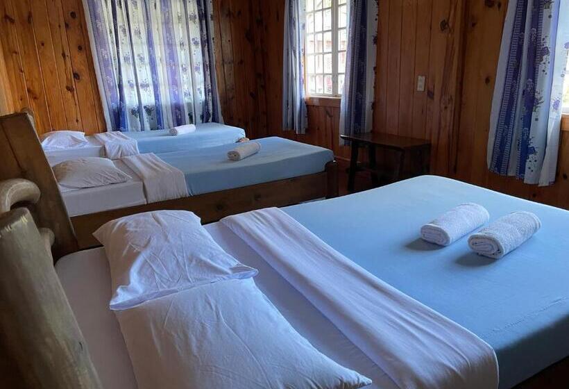 Четырехместный Номер Economy, Saint Joseph Inn