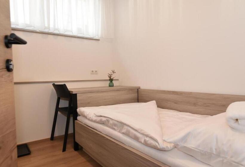 Номер Стандарт Индивидуальный, Village Loft