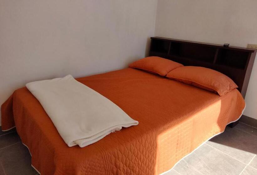 غرفة قياسية, Posada San Carlos