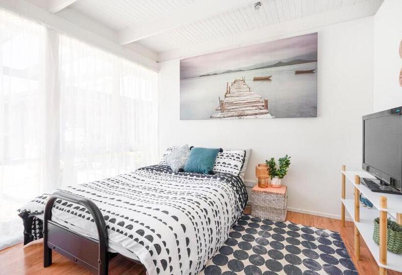 خانه 4 خوابه, Boho Coastal Vibes